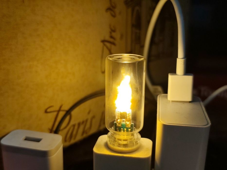 USB-світильник з ефектом мерехтливого полум'я (64x22 мм)