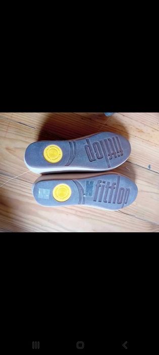 Sabrinas fitflop 39