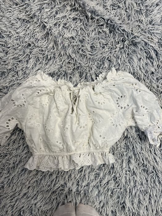 hiszpanka biala koronkowa