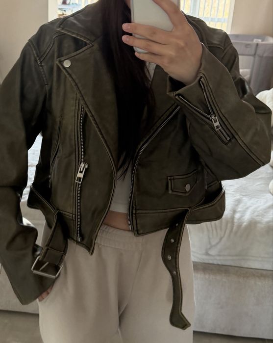 Оверсайз косуха у вінтажному стилі Zara