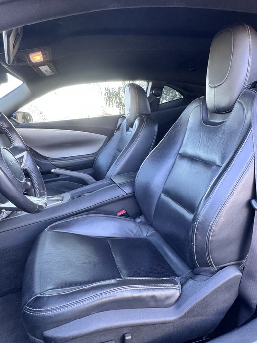 CHERVOLET CAMARO 3.6 V6 de 2011 otimo estado geral poucos km 18 meses de garantia