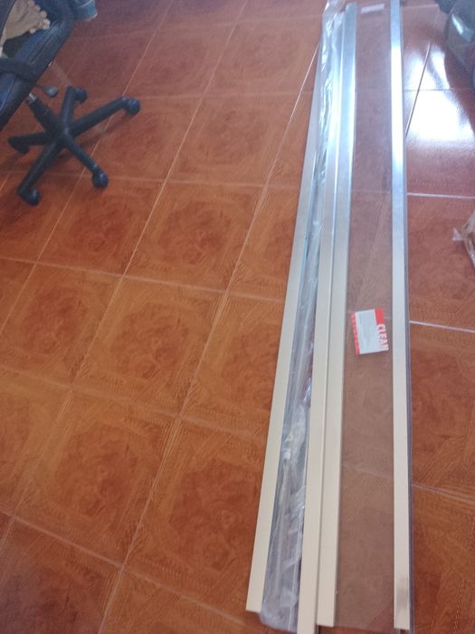 Vendo/Troco  Resguardo WC vidro NOVO!
