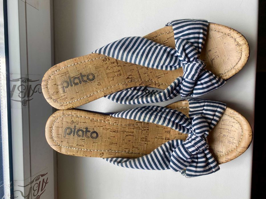 Шльопанці на платформі, 41