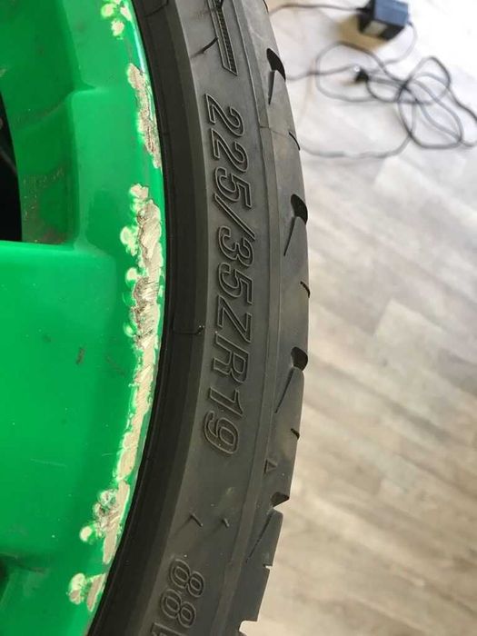 Jantes 19 5x112 com pneus 225/35 R19