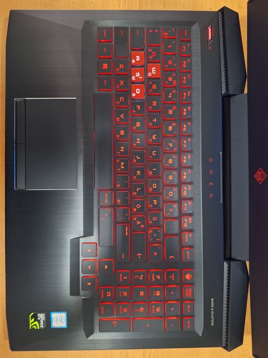HP OMEN 15-ce033ng i7-7700HQ GTX 1050 Ti 4Gb DDR4 16Gb SSD 512Gb