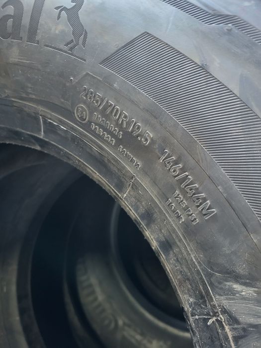 Шини 285 70r19.5 continental