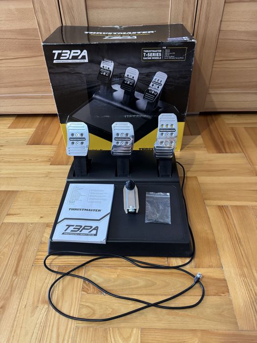 Thrustmaster zestaw do simracingu r383 t3pa th8a tx servo base bobtech