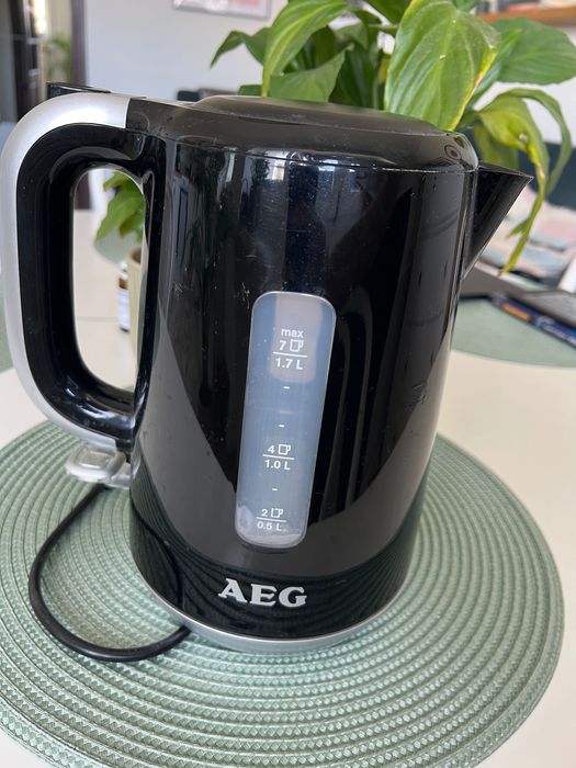 Czajnik elektryczny AEG EWA3300