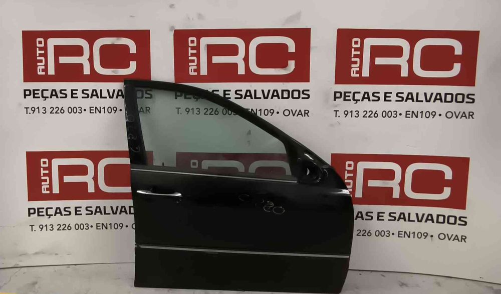 Porta Frente Direita - MERCEDES-BENZ C-CLASS
