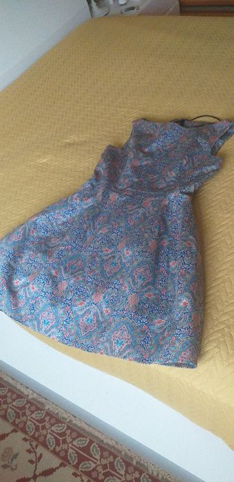 Vestido tipo Jackie Kenedy