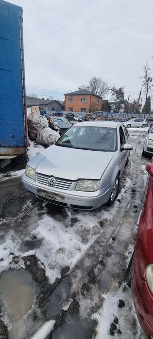 Vw Bora 1.9 tdi na czesci