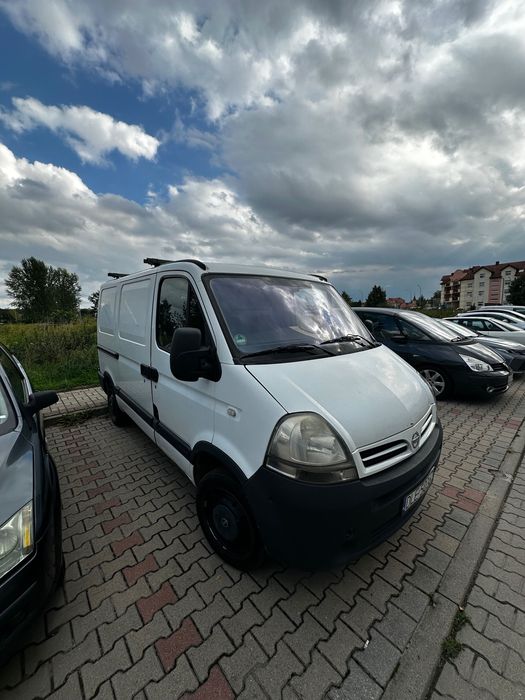 Nissan Interstar