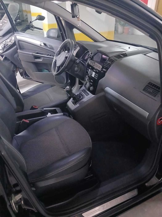 Opel Zafira 1.7 CDTI Cosmo - Negociável