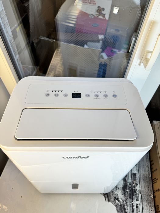 Осушувач повітря Comfee 20 л компресорний CDDP 20