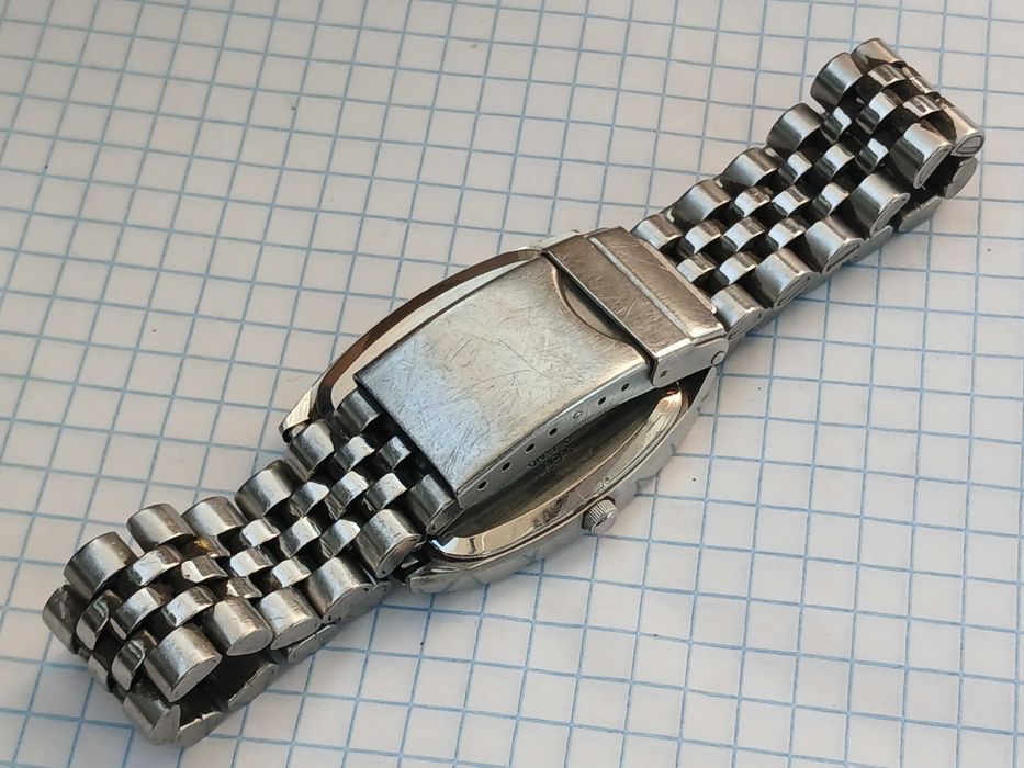 Продам вінтажний японський чоловічий годинник Citizen Tank