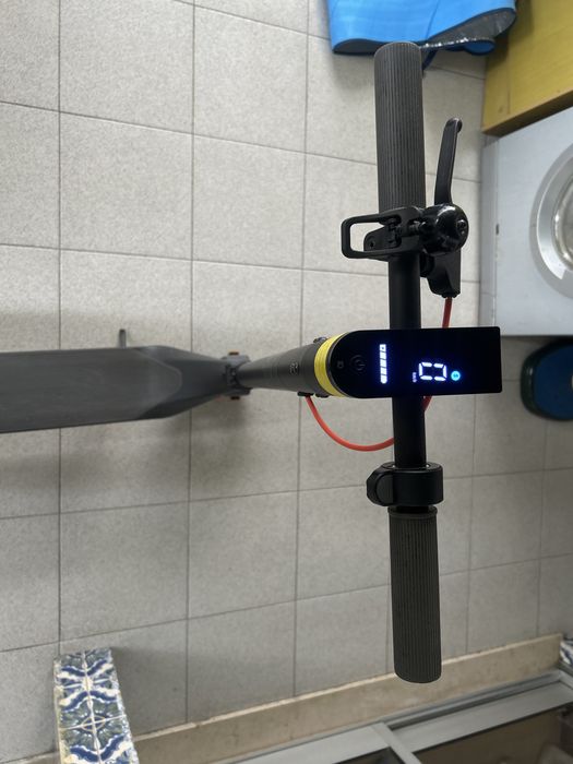 Trotinete eletrica Xiaomi 4 lite (2 geracão)