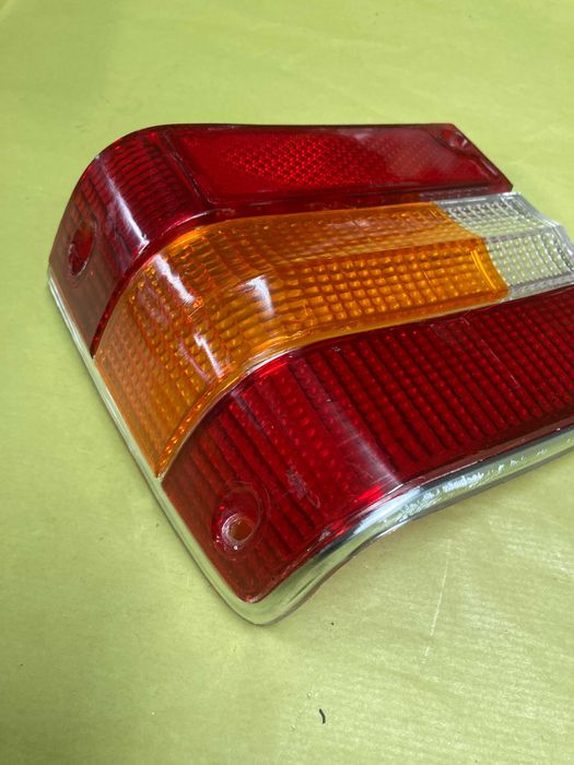 Vidro farolins trás direito Ford Cortina MK3 MkIII