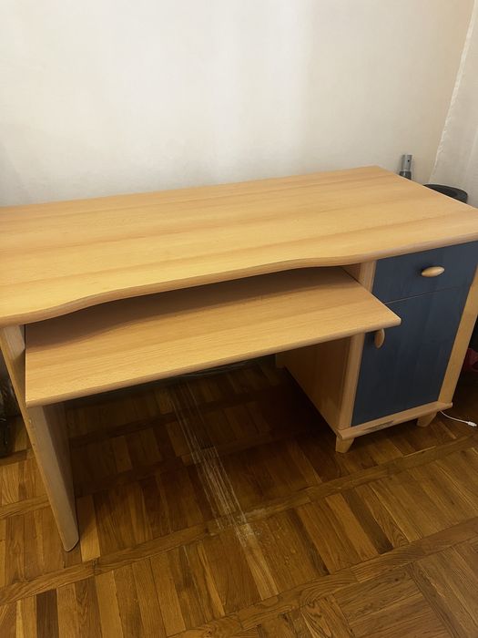 Продам стіл б/у