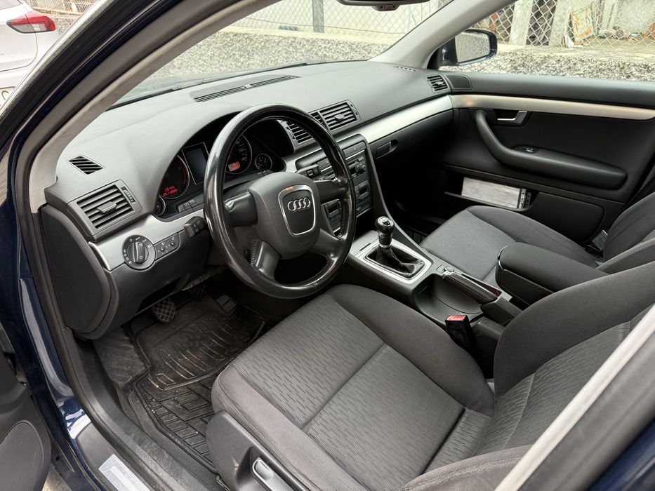 Audi a4 2006 2.5 tdi V6