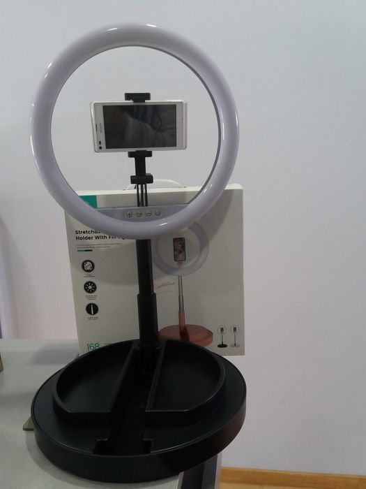 Anel Luz RingLight com rotação de 360º para Vídeos/Tik Tok/Fotografia