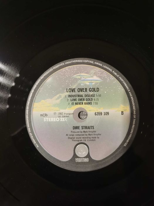 Dire Straits – Love Over Gold