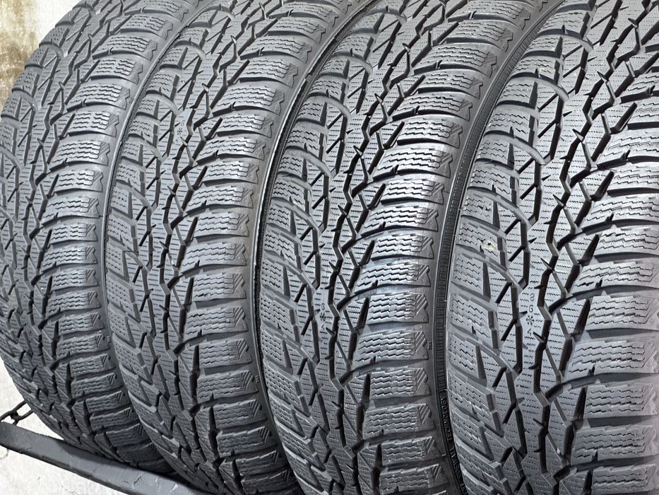 205/60 R16 96H XL Nokian WR D4 | зима | 4шт | преміум | Фінляндія |