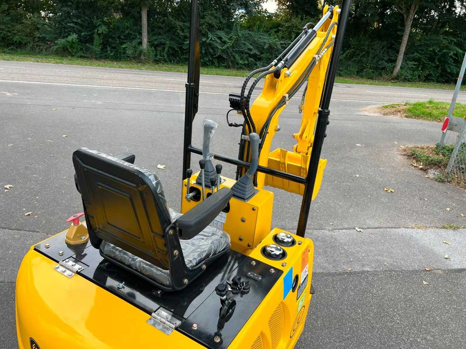 Minikoparka LEASING Nowa minikoparka Günter GG800 Minikop