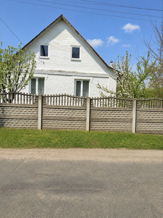Продаж будинку смт Володарка