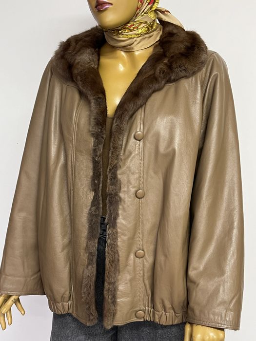 шкіряна куртка дублянка натуральне хутро оверсайз бомбер пілот жіноча