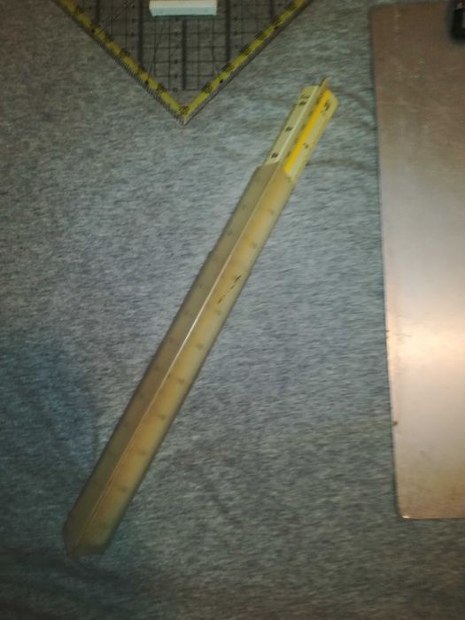 Esquadros de desenho tecnico , regua de escalas, prancheta de aluminio