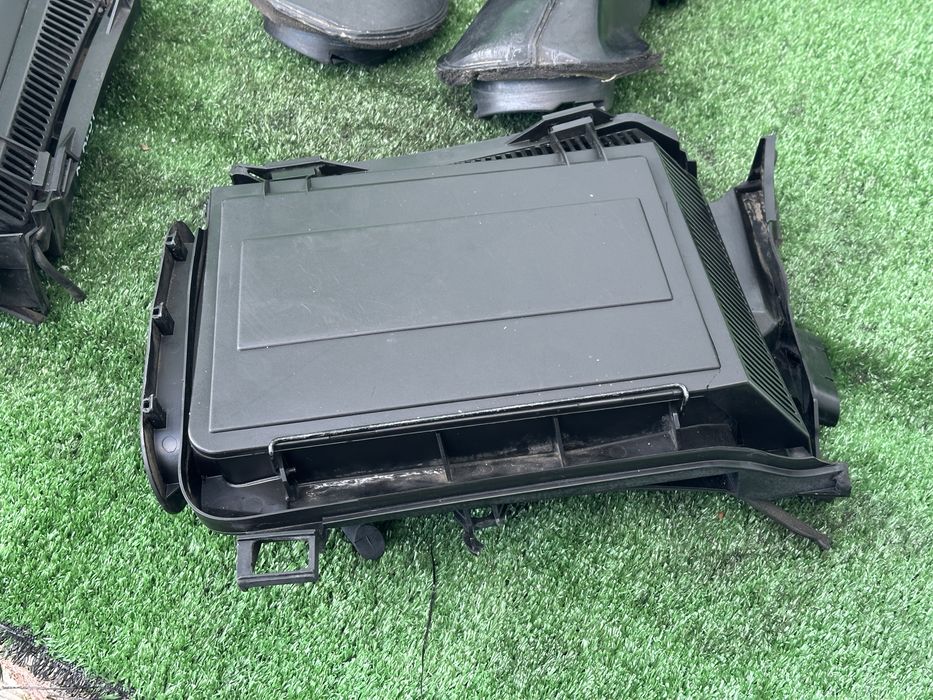 Корпуса повітряних фільтрів рестайлінг БМВ е39