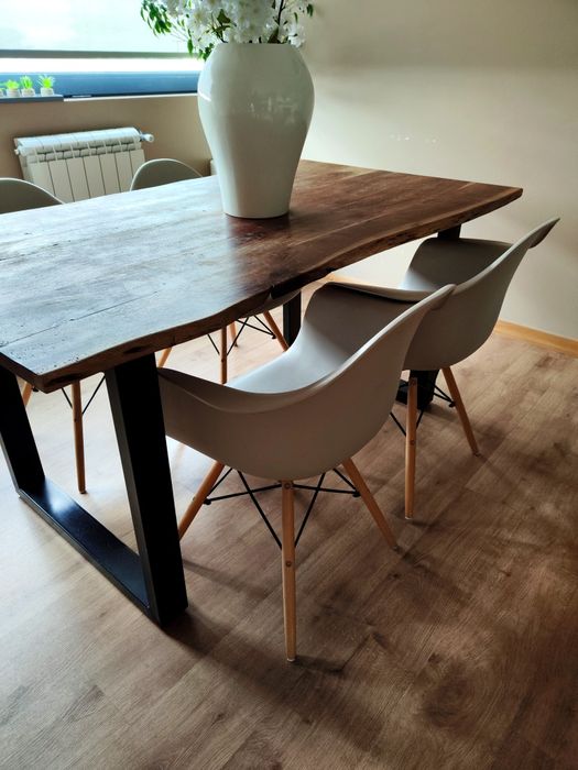 4 cadeiras  estilo Eames