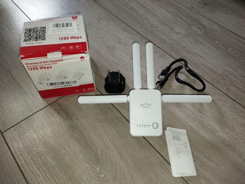 Wzmacniacz sygnału Wi-Fi Repeater Wireless-N