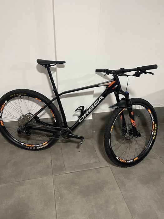 Bicicleta BTT Orbea Alma Carbono