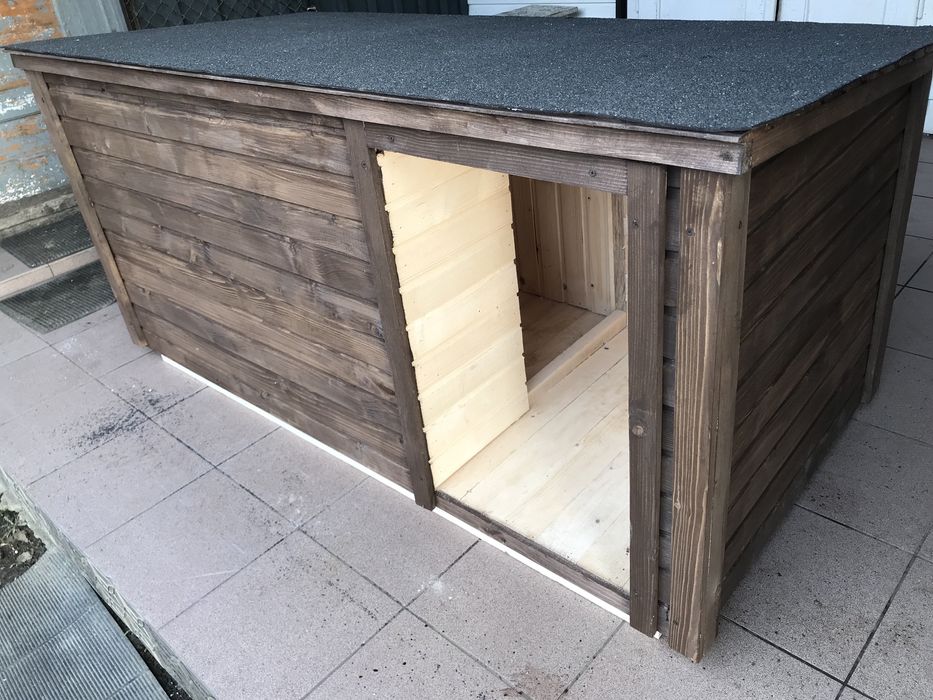 Собача     будка