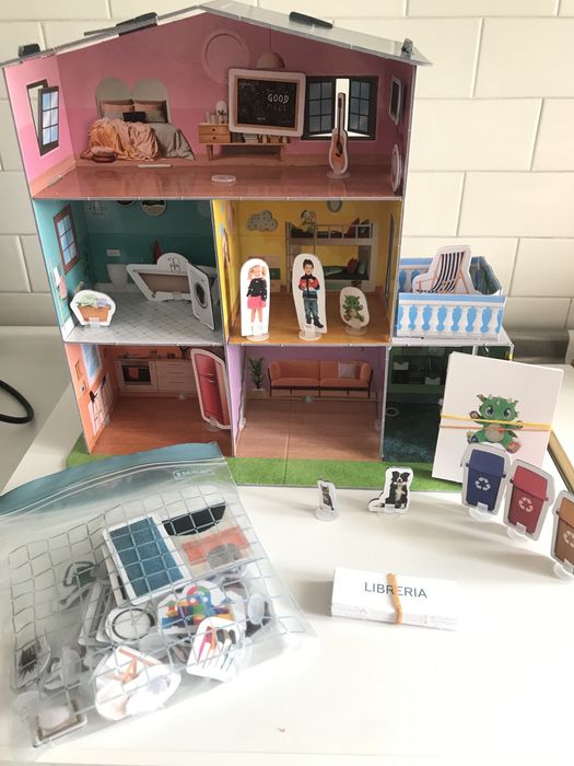 МОНТЕССОРІ - будинок слів