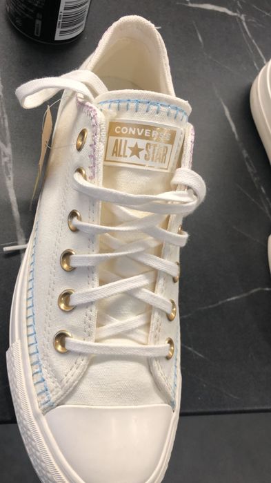 Chuck Taylor All Star Lift Platform Crafted Stitching