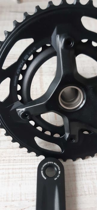 Sprzedam korbę shimano grx610