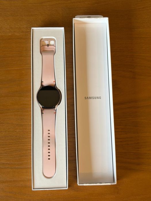 Samsung Galaxy Watch FE Bluetooth GPS NFC 40mm Super AMOLED Ouro Rosa