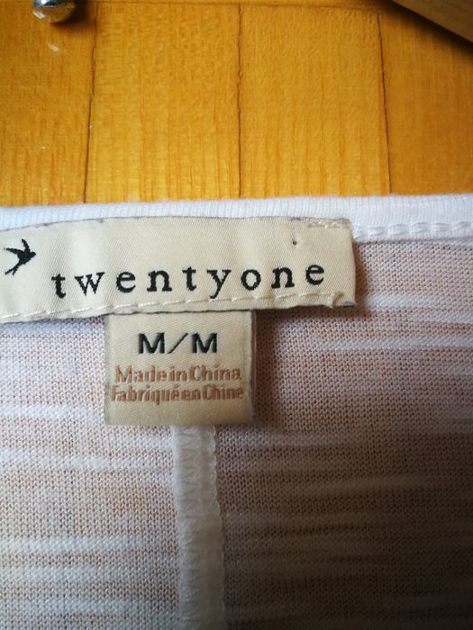 Bluzka damska biała rozmiar M oversize.