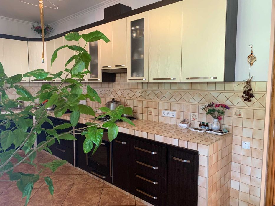 2-кімн. в приватному будинку в р-і Кварцу