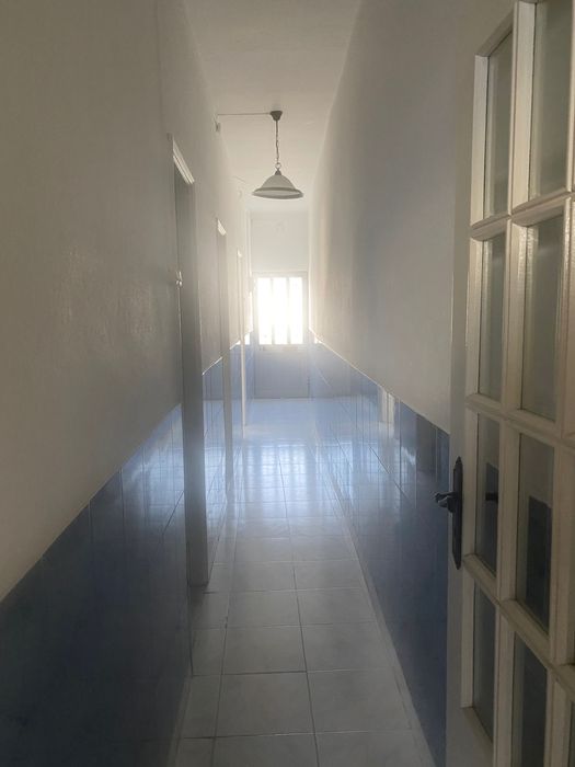 Apartamento T2 na Marinha Grande com bons acessos,