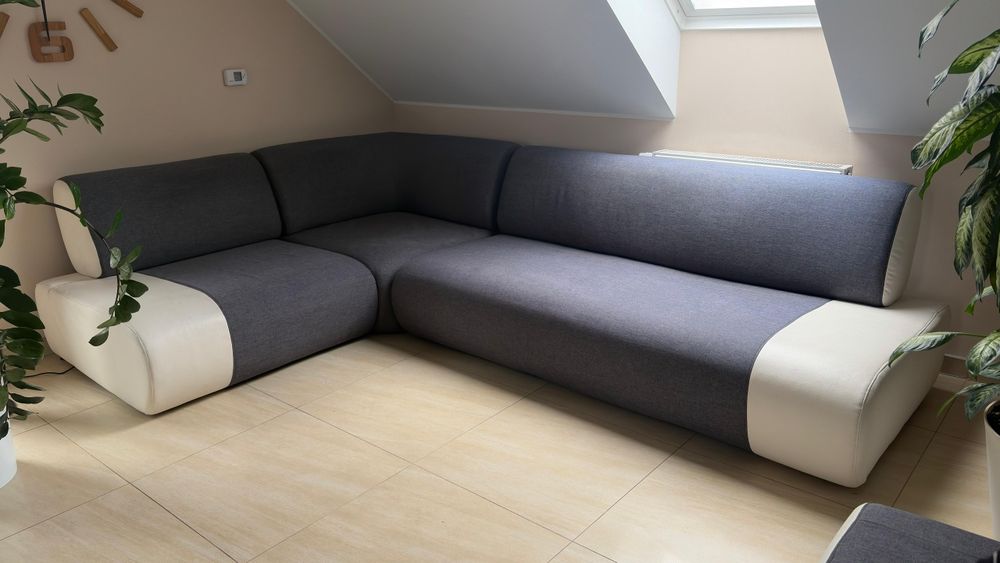 Narożnik -duży ,wygodny,nowoczesny