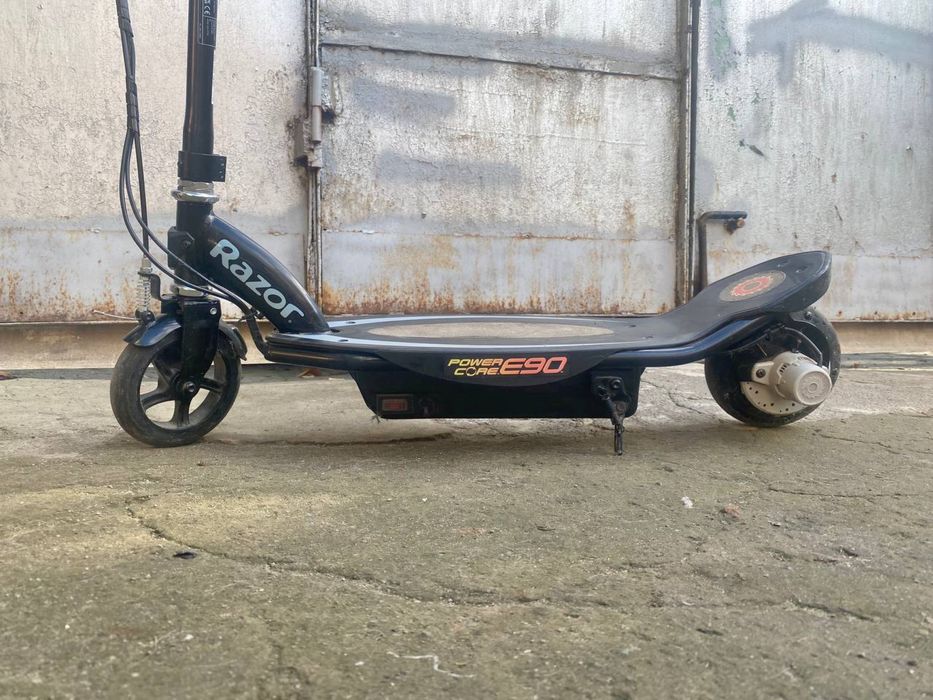 Самокат Електро Детский