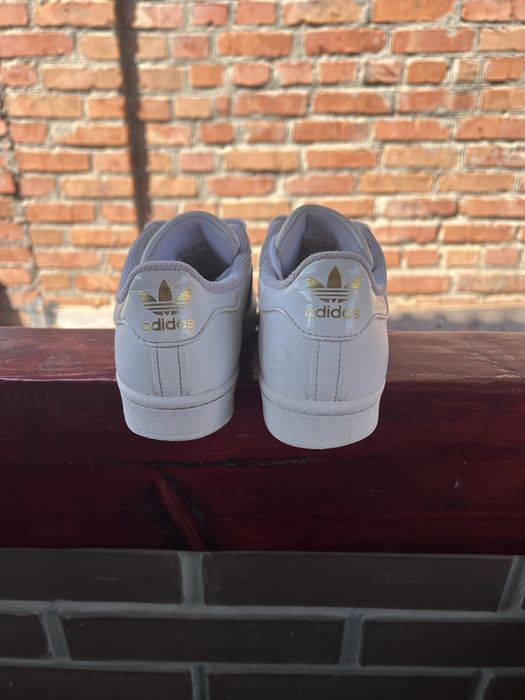 Adidas superstar