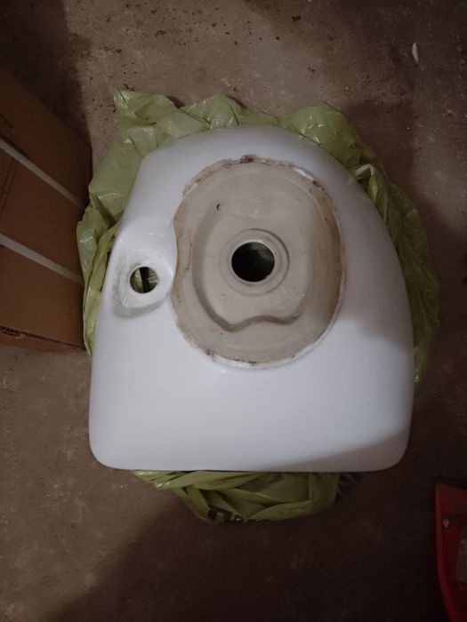 Umywalka nablatowa ceramiczna baliv