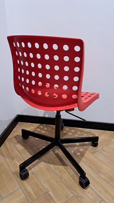 Krzesło obrotowe sporren ikea