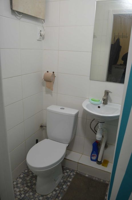 Борщаговка Святошинский. Квартира посуточно почасово Семьи Стешенкив 9