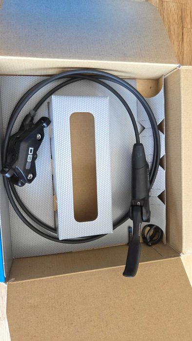 Hamulce Sram DB8