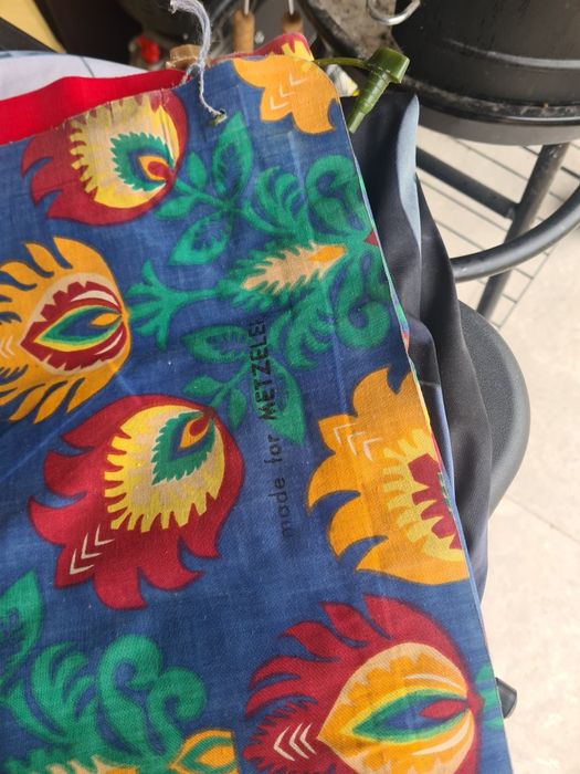 Sprzedam materac trzykomorowy z okresu PRL, oryginalny wzór, okazj